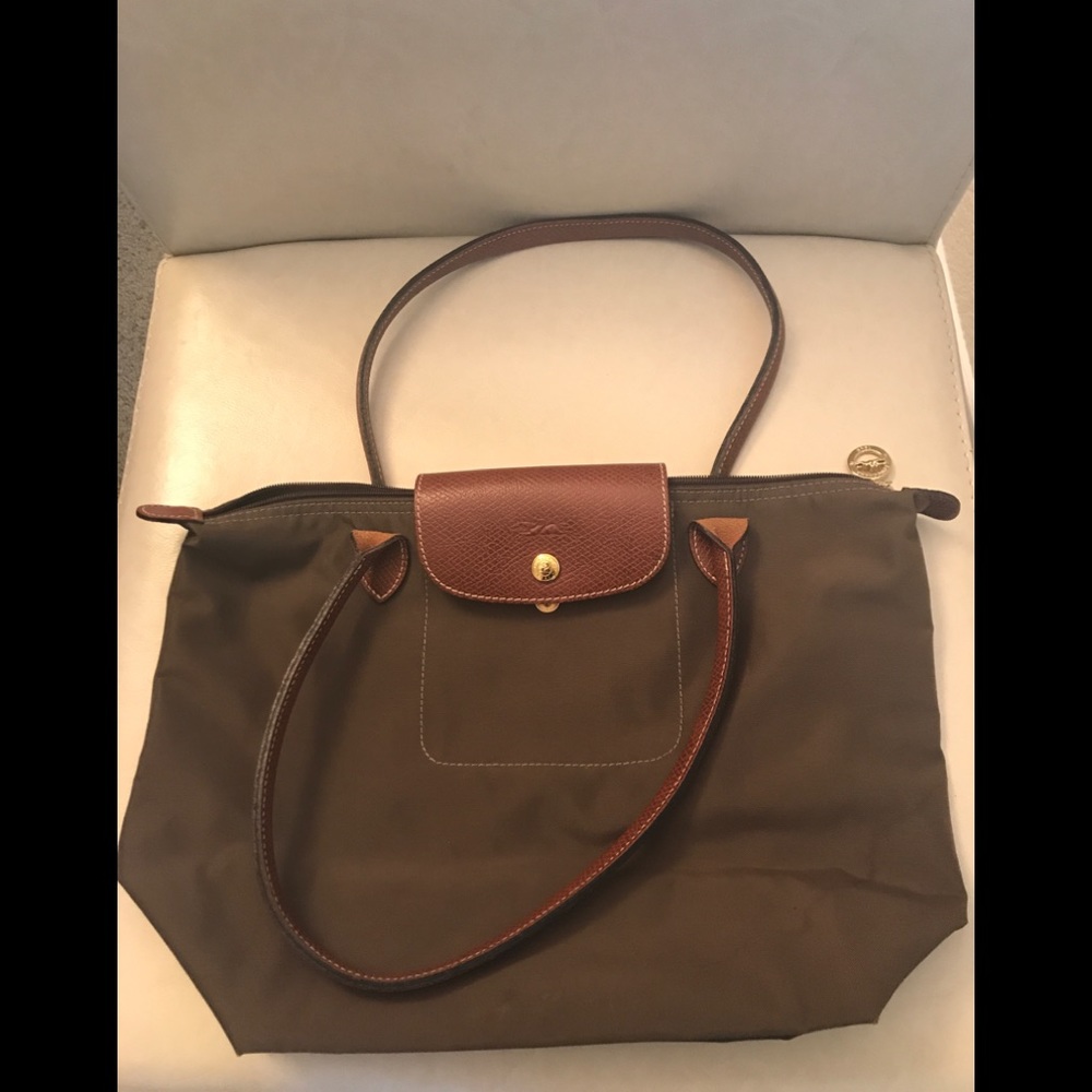 Longchamp purse